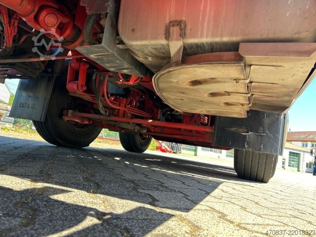 Camion à ordures MERCEDES-BENZ Arocs 3240 / 8x4x6 / Faun Rotopress 525 L