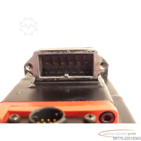 Unidade de controlo Fanuc A06B-2218-B000 Servo Motor SN C195F1471 + Pulsecoder A860-2050-T321