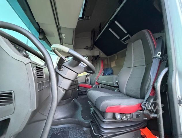 Standard tractor unit VOLVO FH 13.420 EURO 6 ONLY 570.000 KM FULL AIR 2X TAN