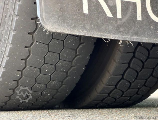 Refrigerated truck DAF XF 460 SSC ONLY 636.000 KM TAIL LIFT 24 CC + 26