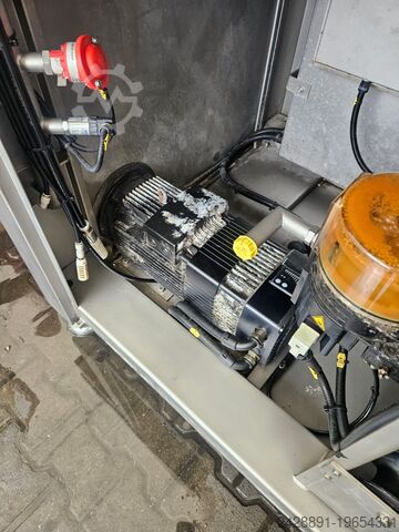 Vleesspuitmachine met gaasband Fomaco FGM 88 SC