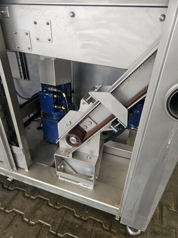 Vleesspuitmachine met gaasband Fomaco FGM 88 SC
