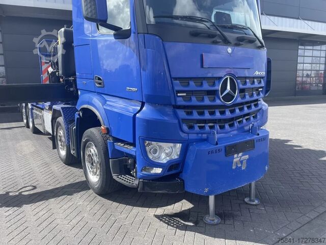 Vrachtwagen met kraan Mercedes-Benz Arocs 3251 AROCS 3251 8x2 FASSI F820RA.2.28
