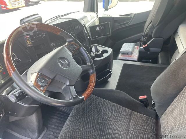 Vrachtwagen met kraan Mercedes-Benz Arocs 3251 AROCS 3251 8x2 FASSI F820RA.2.28