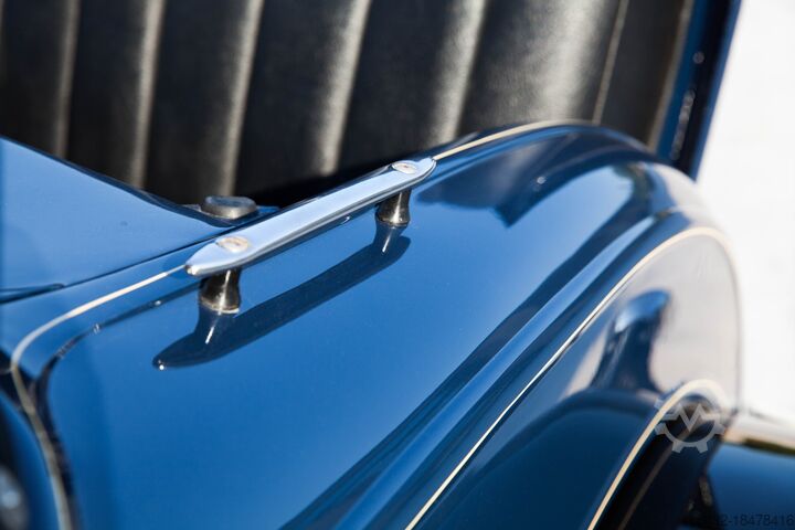 Voiture de Collection med certificering FORD FORD 1930 Model A Roadster de-luxe