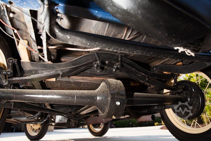 Voiture de Collection med certificering FORD FORD 1930 Model A Roadster de-luxe