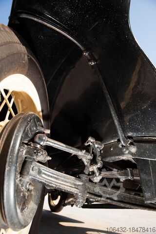 Voiture de Collection med certificering FORD FORD 1930 Model A Roadster de-luxe