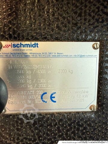 Landmaschine Aebi Kompaktkehrmaschine Swingo 200
