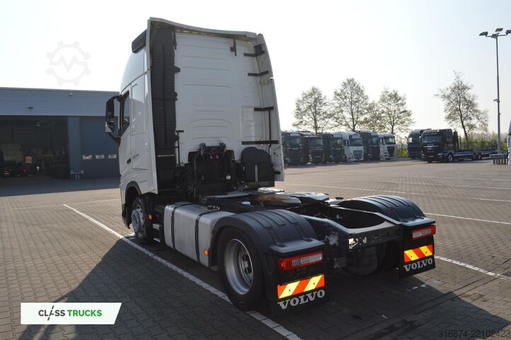 Standardni tegljač VOLVO FH 500 Globetrotter XL Varios