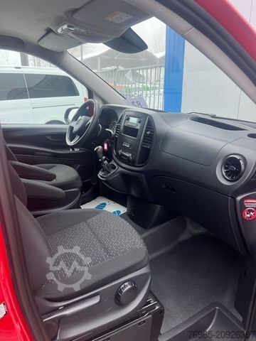 Panelová dodávka MERCEDES-BENZ Vito 110 LANG 6G KLIMA TEMPOMAT 2-SITZE SCHRÄNKE