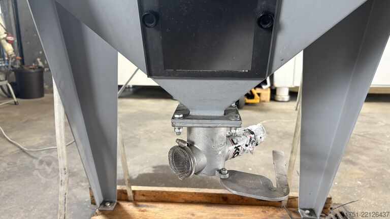 Dosificador Motan Gravicolor 30 mit GRAVInet