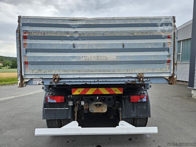 Tre-sidet tipbil MAN 26.440 FK 6x4