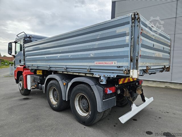 Tre-sidet tipbil MAN 26.440 FK 6x4