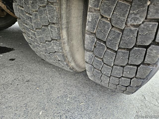 Tre-sidet tipbil MAN 26.440 FK 6x4