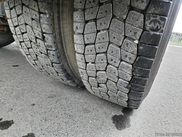 Tre-sidet tipbil MAN 26.440 FK 6x4