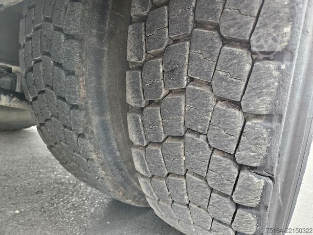 Tre-sidet tipbil MAN 26.440 FK 6x4