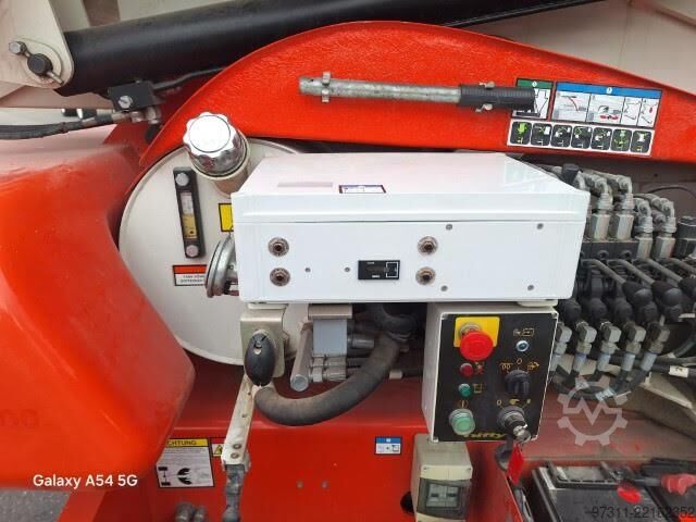 Piattaforma di lavoro telescopica articolata Niftylift HR21 HYBRID 4X4
