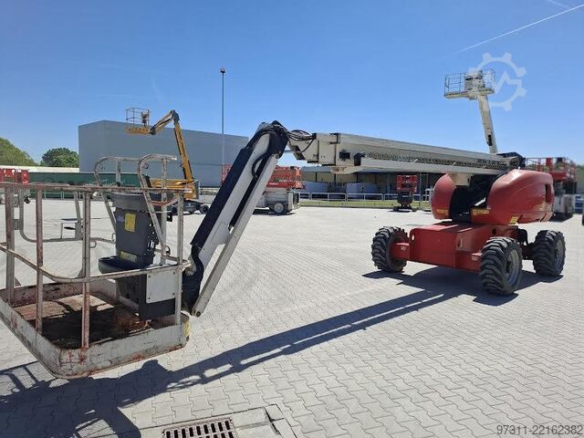 Telescopisch platform JLG 660SJ