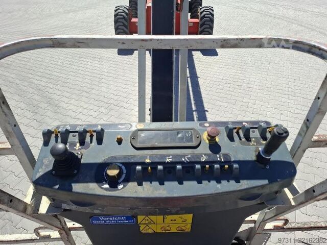 Telescopisch platform JLG 660SJ