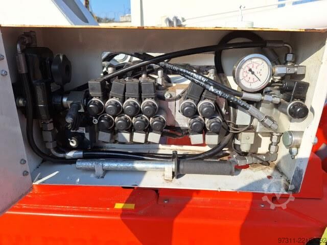 Hefplatform Teupen LEO 21 GT