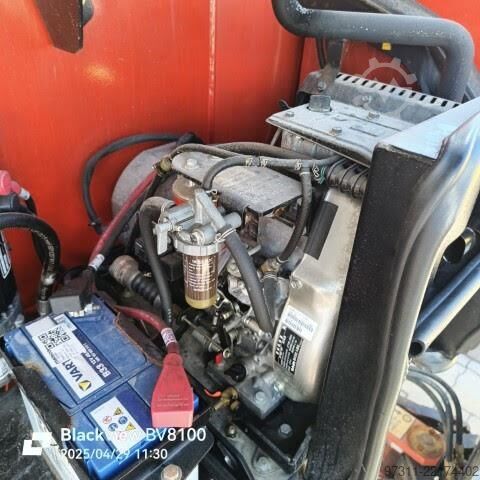 Plataforma de trabalho telescópica articulada JLG M600JP