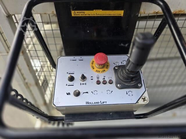 Elevador de tesoura Holland Lift N-165EL12