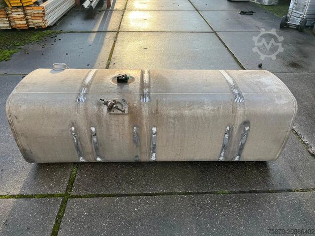 Üzemanyagtartály DAF Brandstoftank Diesel 750L L201 B67 H62