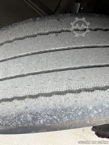 Standard nyergesvontató DAF XG+ 530