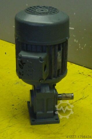 Motorreductor de 0,12 kW, 50 rpm Bauknecht Himmel WK0341501