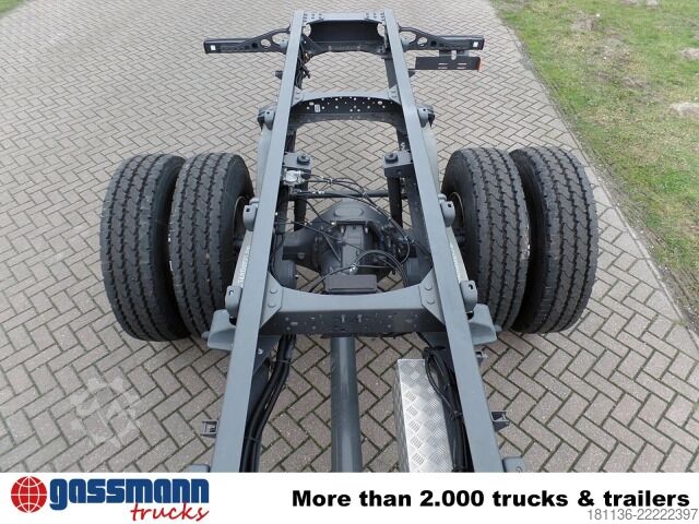 Vrachtwagenchassis Renault Kerax 320 DXI 4x2, Rechtslenker, Feuerwehr,