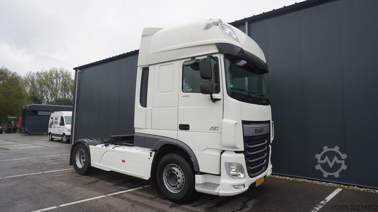 Standaard-SZM DAF XF 460 SSC tractor unit