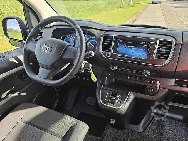 Bestelauto TOYOTA PRO-ACE ELECTRIC dub cabine wltp350km