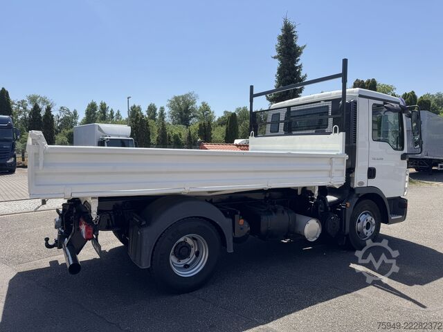 TGL 8.220 Meiller 3. S.-Kipper, 2x AHK MAN TGL 8.220 Meiller 3. S.-Kipper, 2x AHK