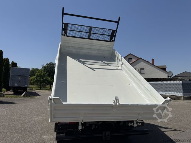 TGL 8.220 Meiller 3. S.-Kipper, 2x AHK MAN TGL 8.220 Meiller 3. S.-Kipper, 2x AHK