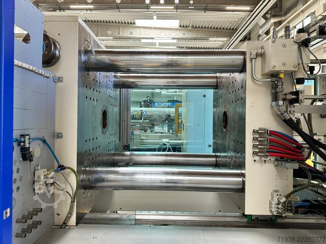 Spritzgießmaschine Krauss Maffei KM 300-2000 CX