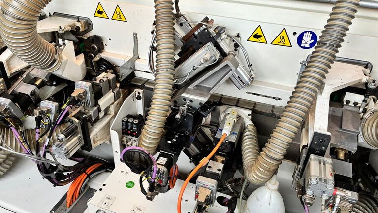 ταινιοπρίονο επεξεργασίας ακμών SCM K560 HP