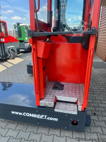 Vierwegvorkheftruck Combilift C3000GST / LPG /Triplex 8300 mm/Perfect