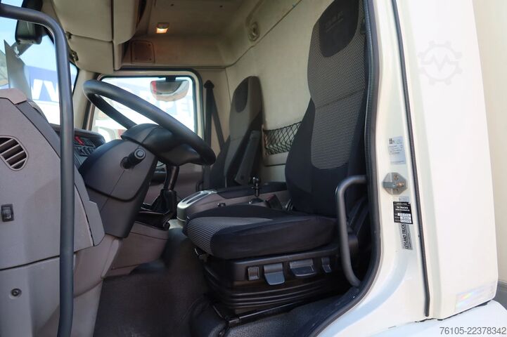  DAF LF 250 LF250 FA Schuifzeil +Dhollandia 1500 kg