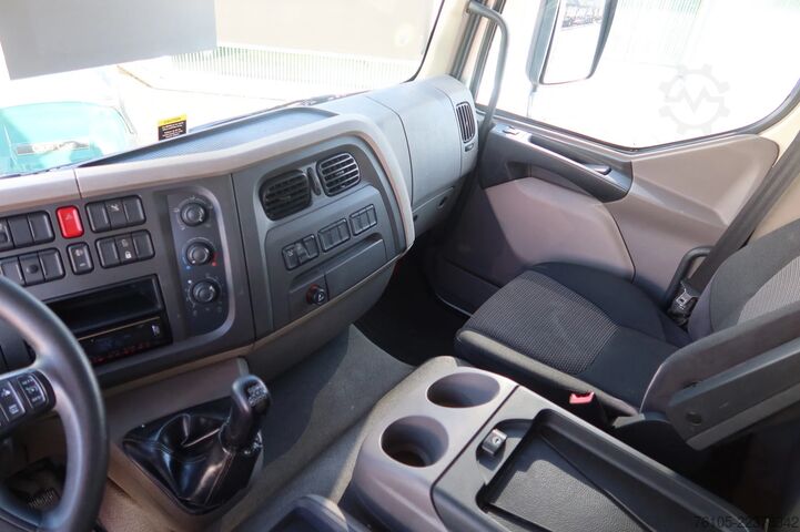  DAF LF 250 LF250 FA Schuifzeil +Dhollandia 1500 kg