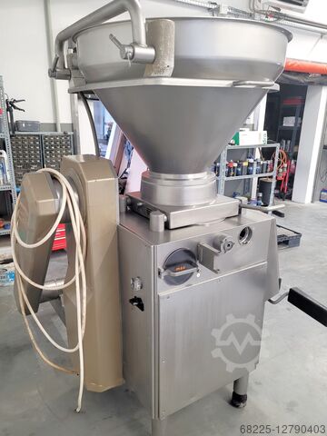 Napełniacz próżniowy Handtmann VF80B