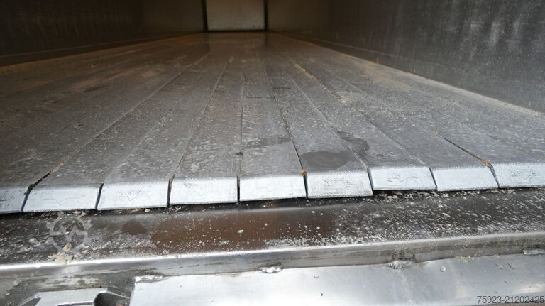 Moving floor Kraker Walking floor trailer