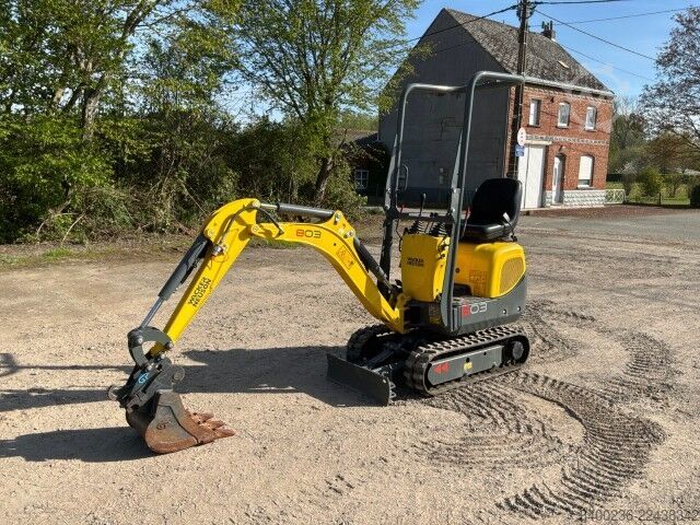 Miniescavatore Wacker Neuson 803