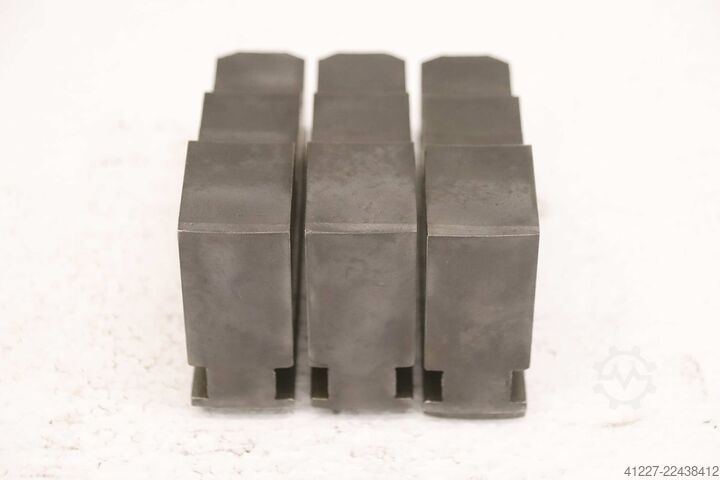  unbekannt Breite 30 mm