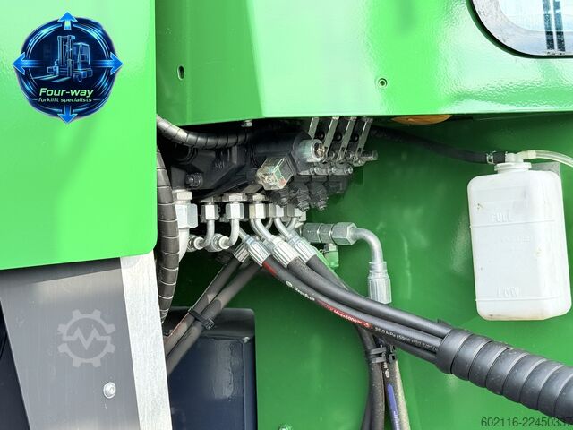 Négyirányú targoncát Combilift C5000XL DIESEL TRIPLEX 5550 FREE-LIFT
