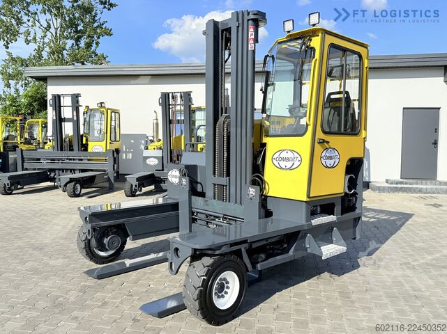 čtyřcestný vysokozdvižný vozík Combilift C5000XL GAS TRIPLEX 6000 EXTENDABLE FORK