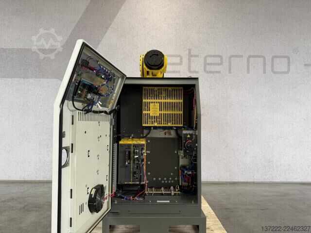 Robot odnowiony z roczną gwarancją FANUC R-2000iB/250F