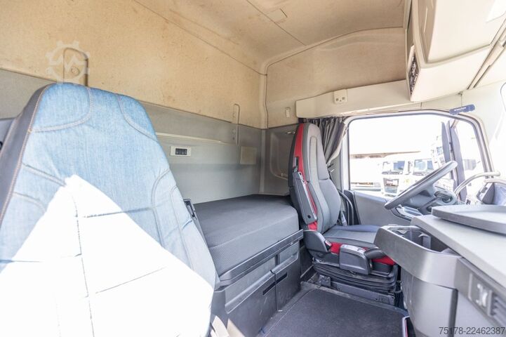 Standard-SZM VOLVO FH4 460 GLOB