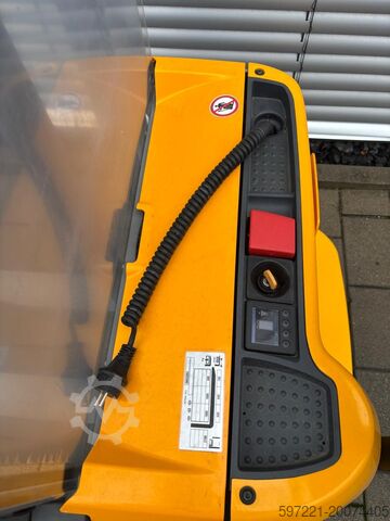 Palleløftere Jungheinrich EJC 110 Lithium RES//LS//BIS 20.10.25 - nur 129 Stunden Einbauladegerät