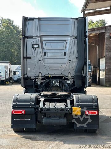 Standard dragbil MERCEDES-BENZ Actros 1851 GigaSpace 4x2 BL / MIRROR /RETARDER/
