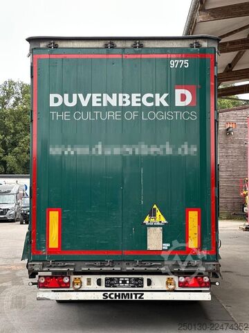Öppen semitrailer med kapell SCHMITZ CARGOBULL SCB*S3T MegaTrailer Curtainsider Edscha